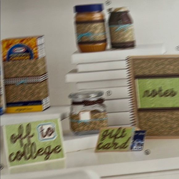 Party Ensembles Decorations Book with CD - Picture 16 of 16